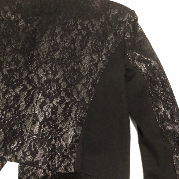 Chico’s black on black lace single button jacket size 1 - Picture 2 of 6